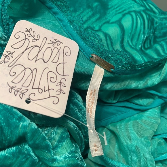 Free People green velour textured dress, size S - Picture 6 of 9